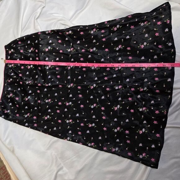 VINTAGE 90s Y2K Delia*s satin dark floral grunge bias cut midi slip skirt M - Picture 7 of 7